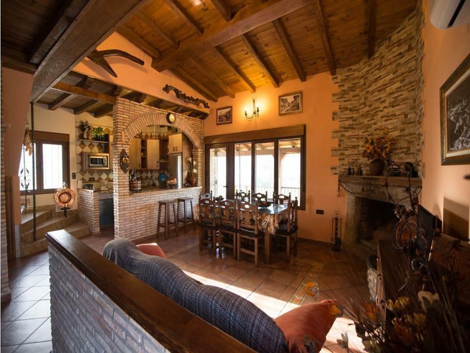 Casa Rural Apartamento Las Malpicas 나바콘세호 외부 사진