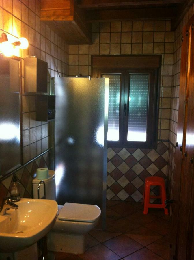 Casa Rural Apartamento Las Malpicas 나바콘세호 외부 사진